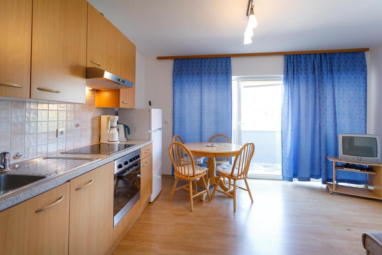 Apartments Lacic 크르크 외부 사진