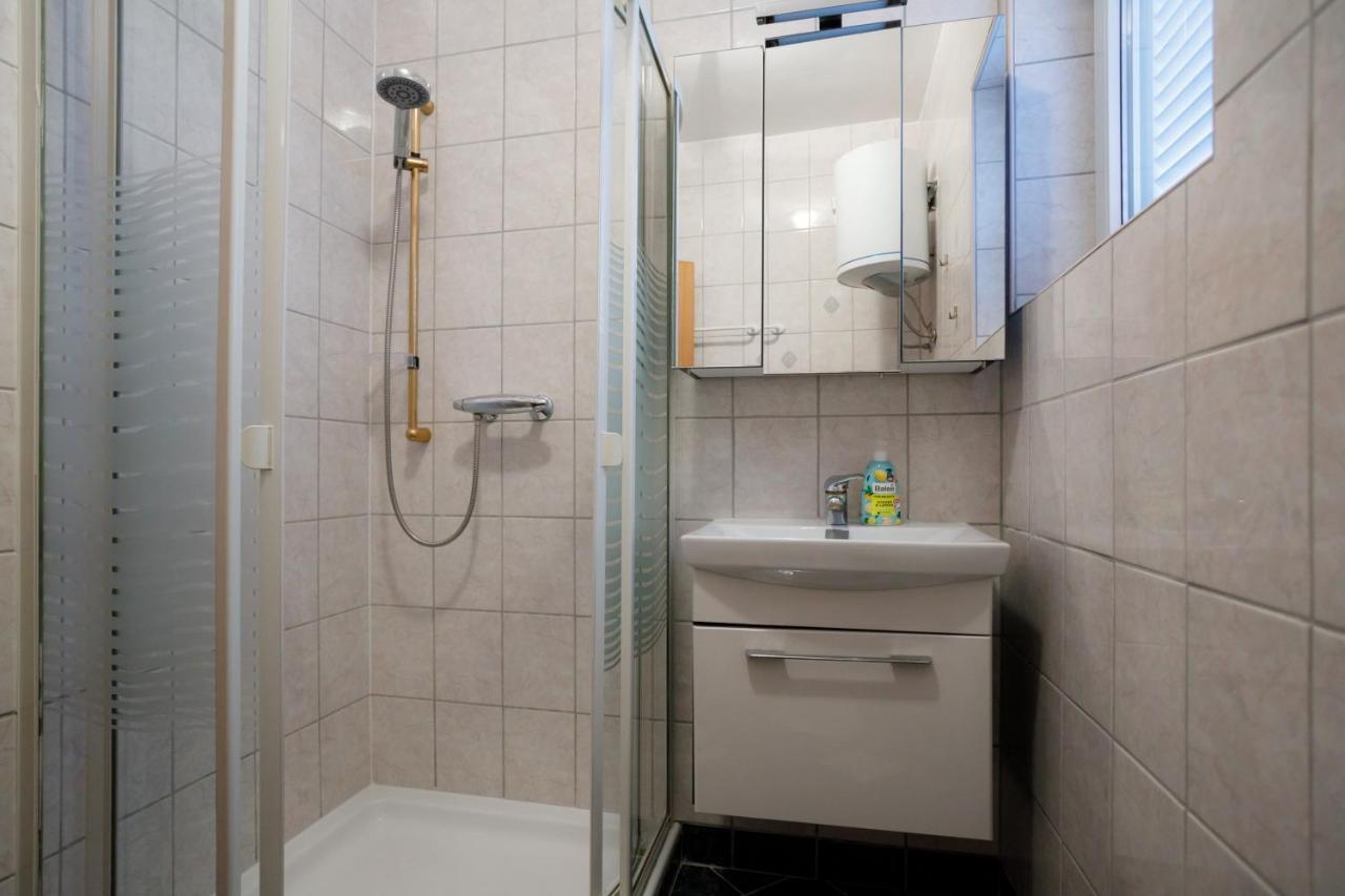Apartments Lacic 크르크 외부 사진